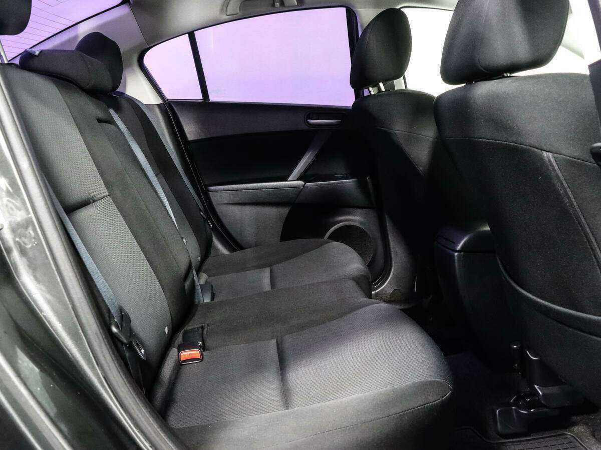 Mazda 3, 2010 Фото №13