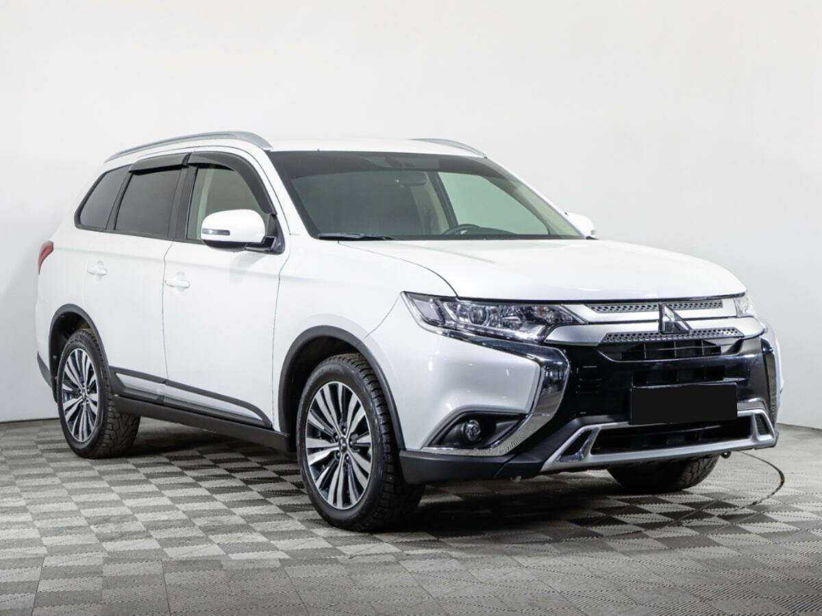 Mitsubishi Outlander, 2021 - 55 300 км. | Фото №3