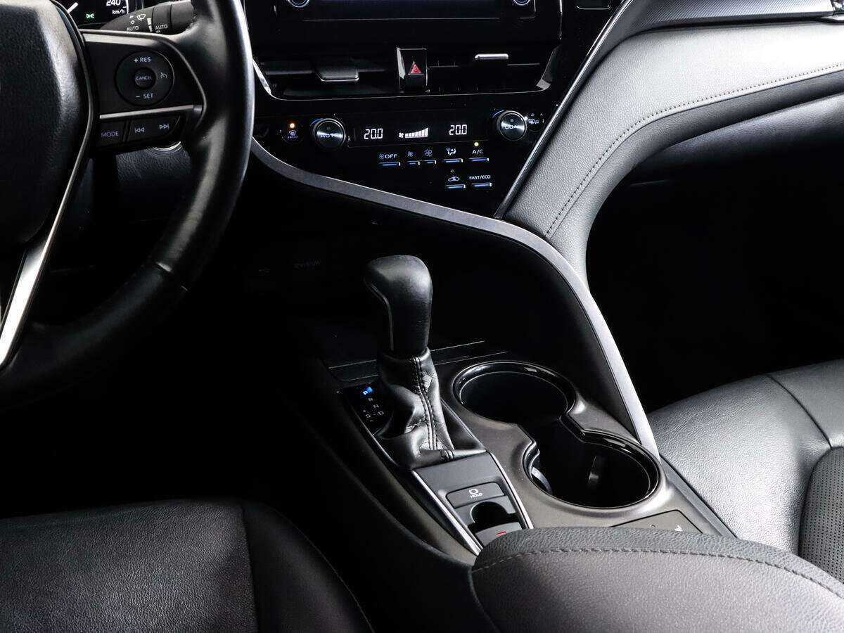 Toyota Camry, 2021 Фото №14