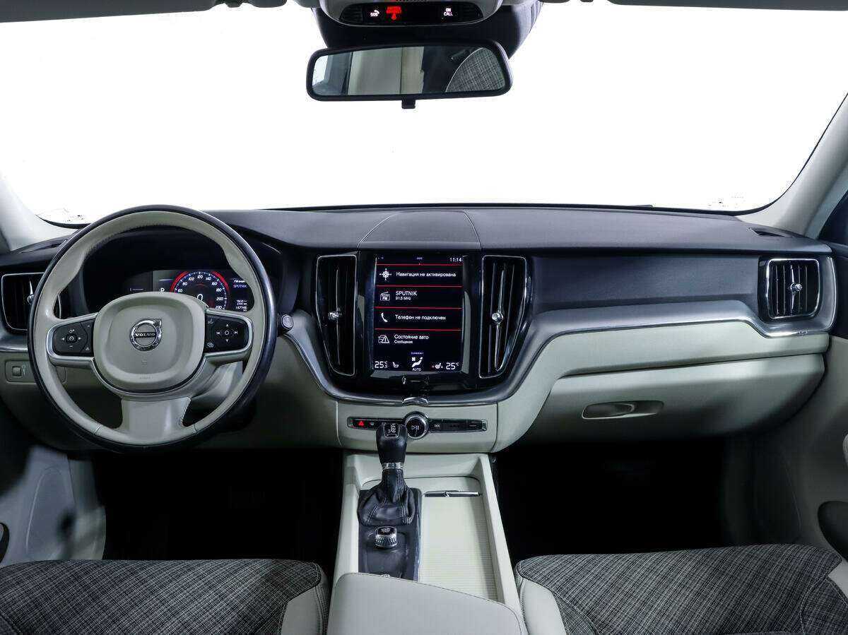 Volvo XC60, 2018 Фото №10