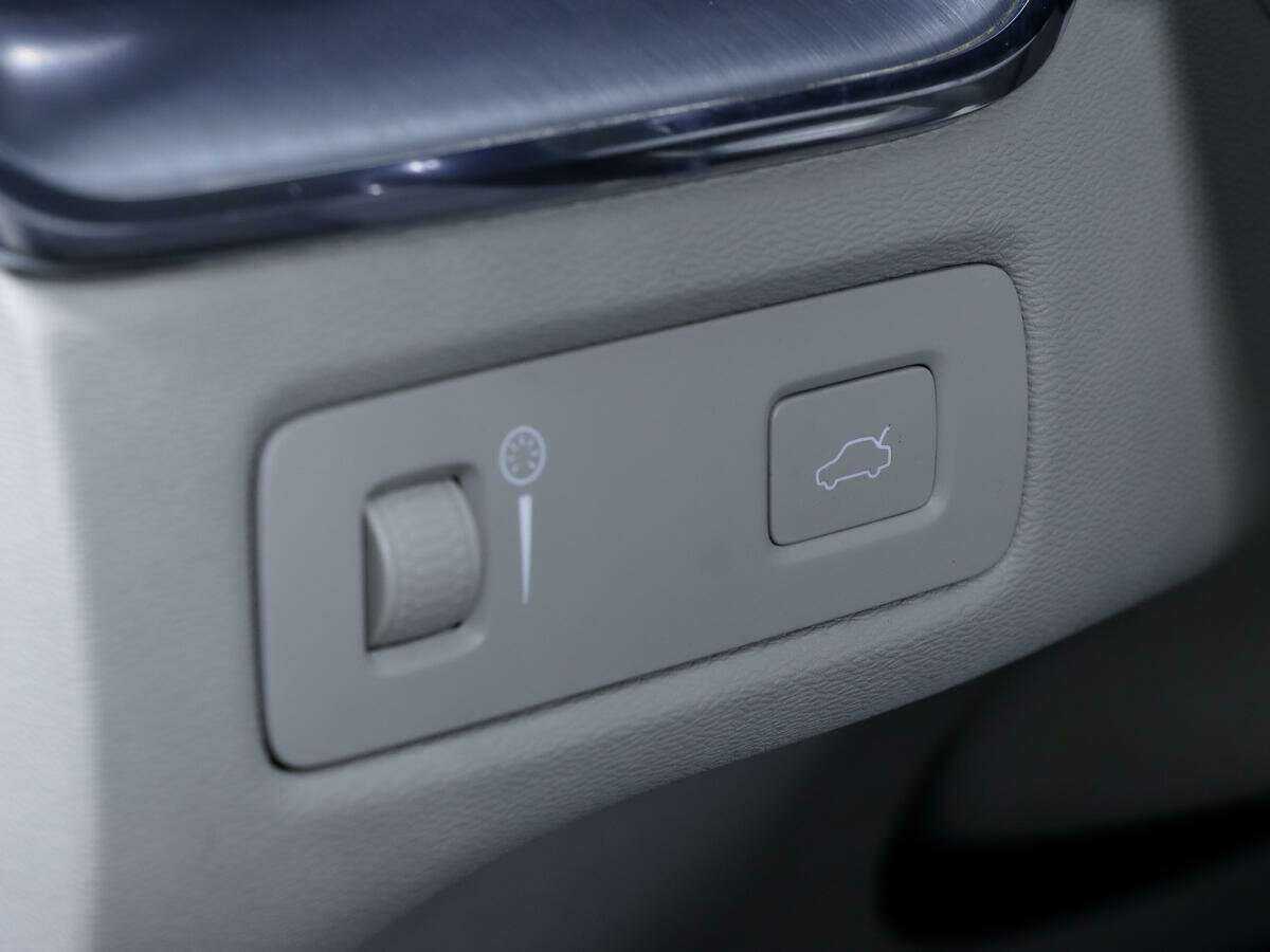 Volvo XC60, 2018 Фото №15