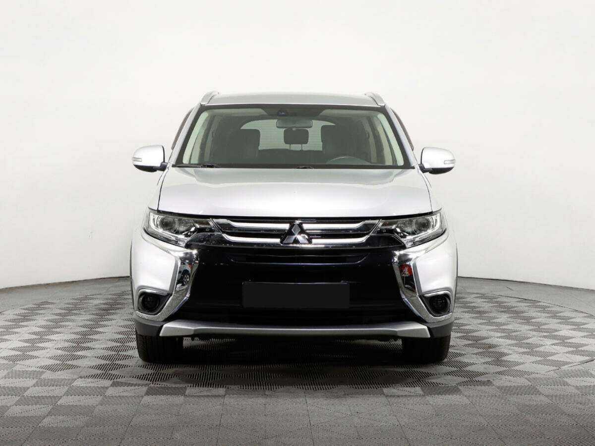 Mitsubishi Outlander, 2018 - 133 095 км. | Фото №2