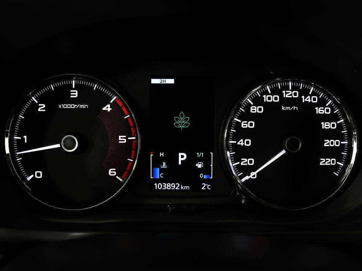 Mitsubishi Pajero Sport, 2018 Фото №13