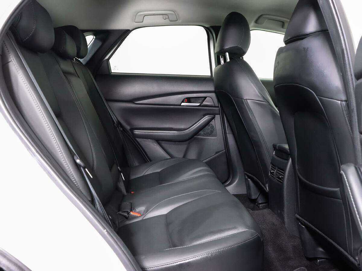 Mazda CX-30, 2022 Фото №14