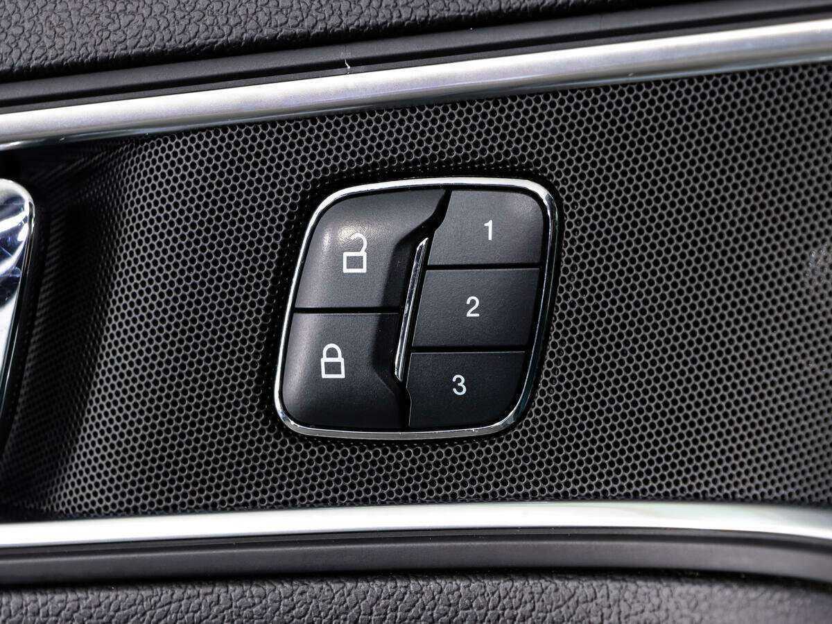 Ford Explorer, 2017 Фото №19