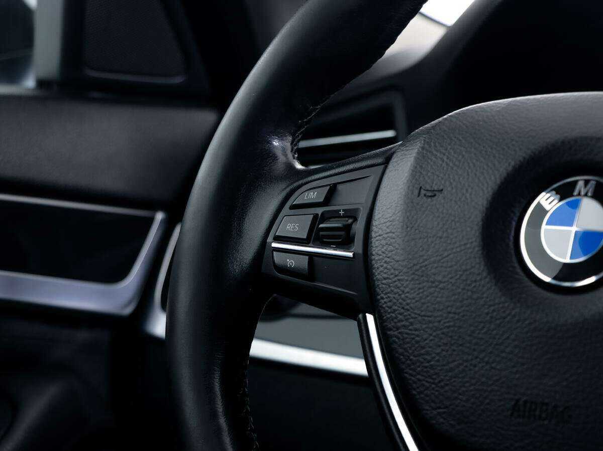 BMW 5 серии 530d xDrive, 2013 Фото №21