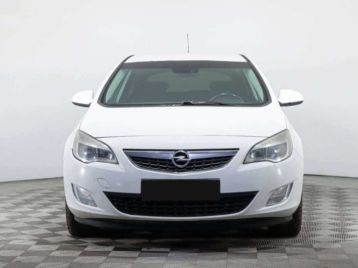 Opel Astra, 2010 - 217 128 км. | Фото №2