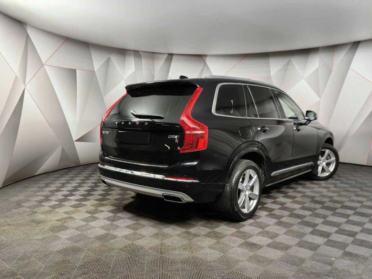 Volvo XC90 B5, 2019 Фото №2