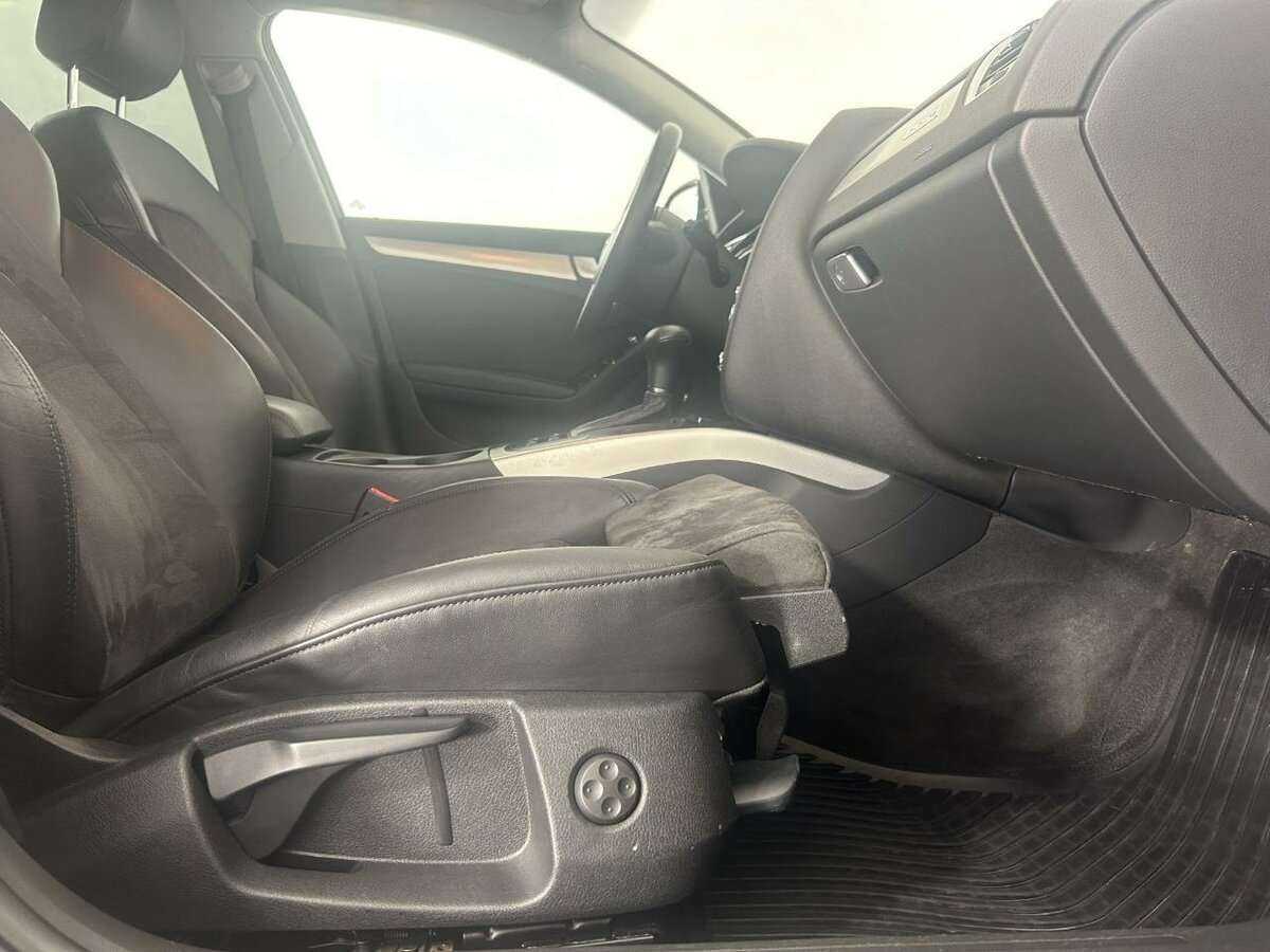 Audi A4, 2014 Фото №14