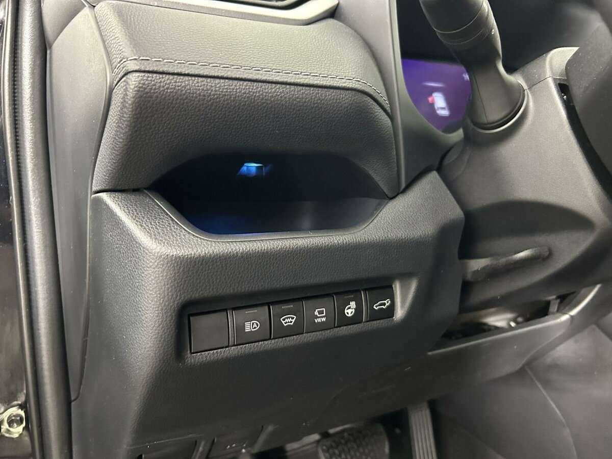 Toyota RAV4, 2022 Фото №9