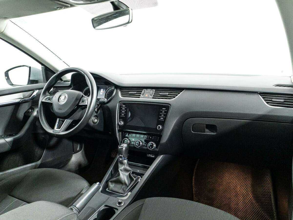 Skoda Octavia, 2018 Фото №9