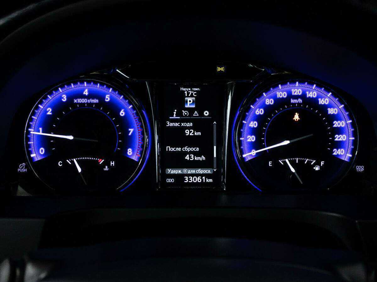 Toyota Camry, 2017 Фото №12