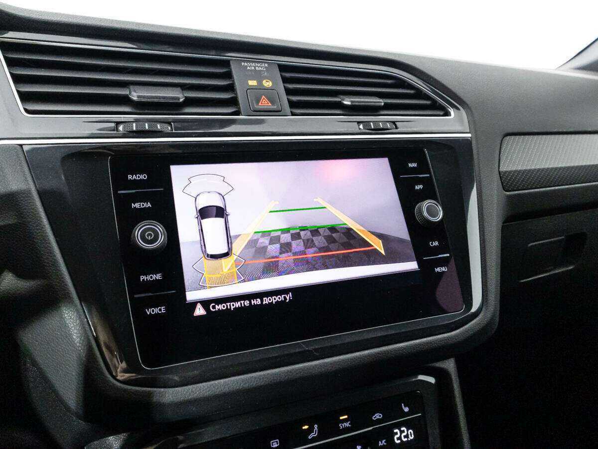 Volkswagen Tiguan, 2021 Фото №17