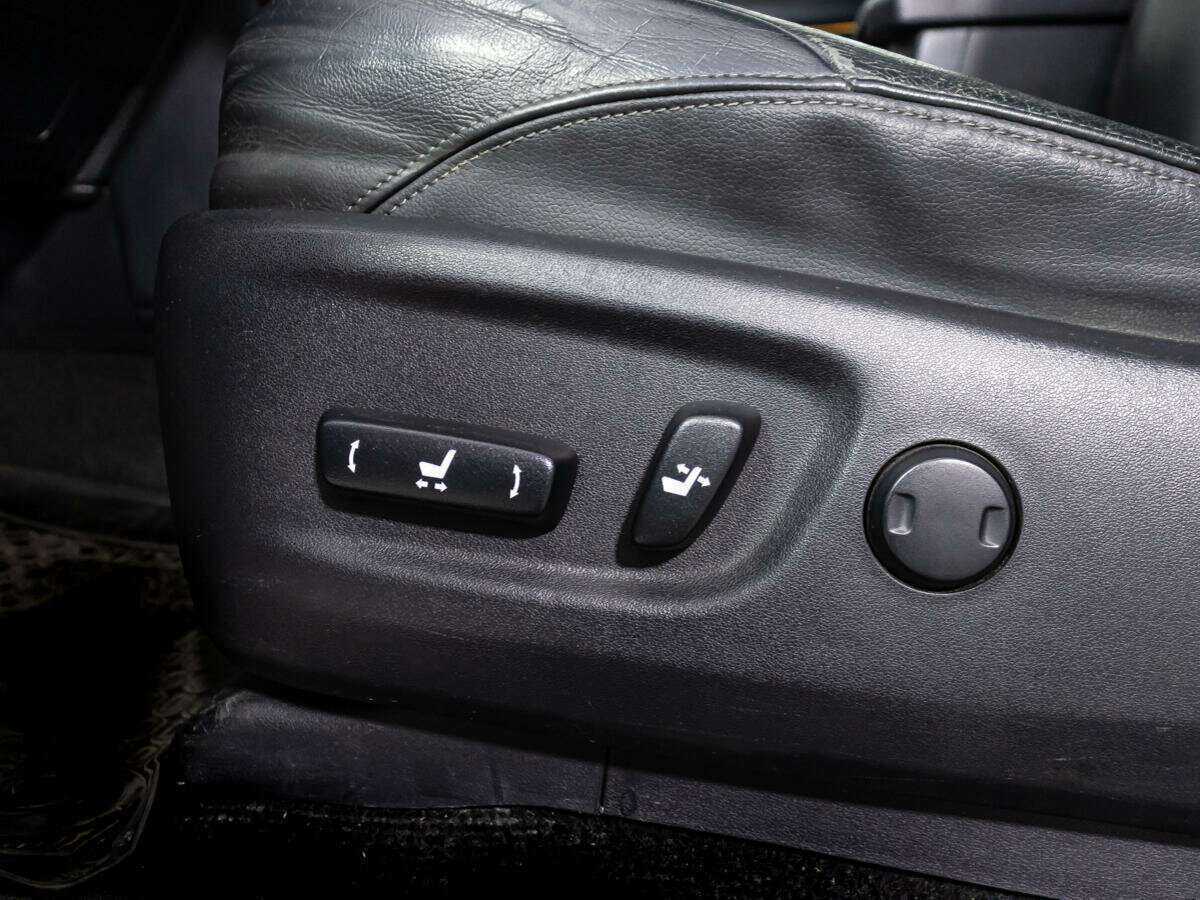 Toyota Land Cruiser Prado, 2016 Фото №16