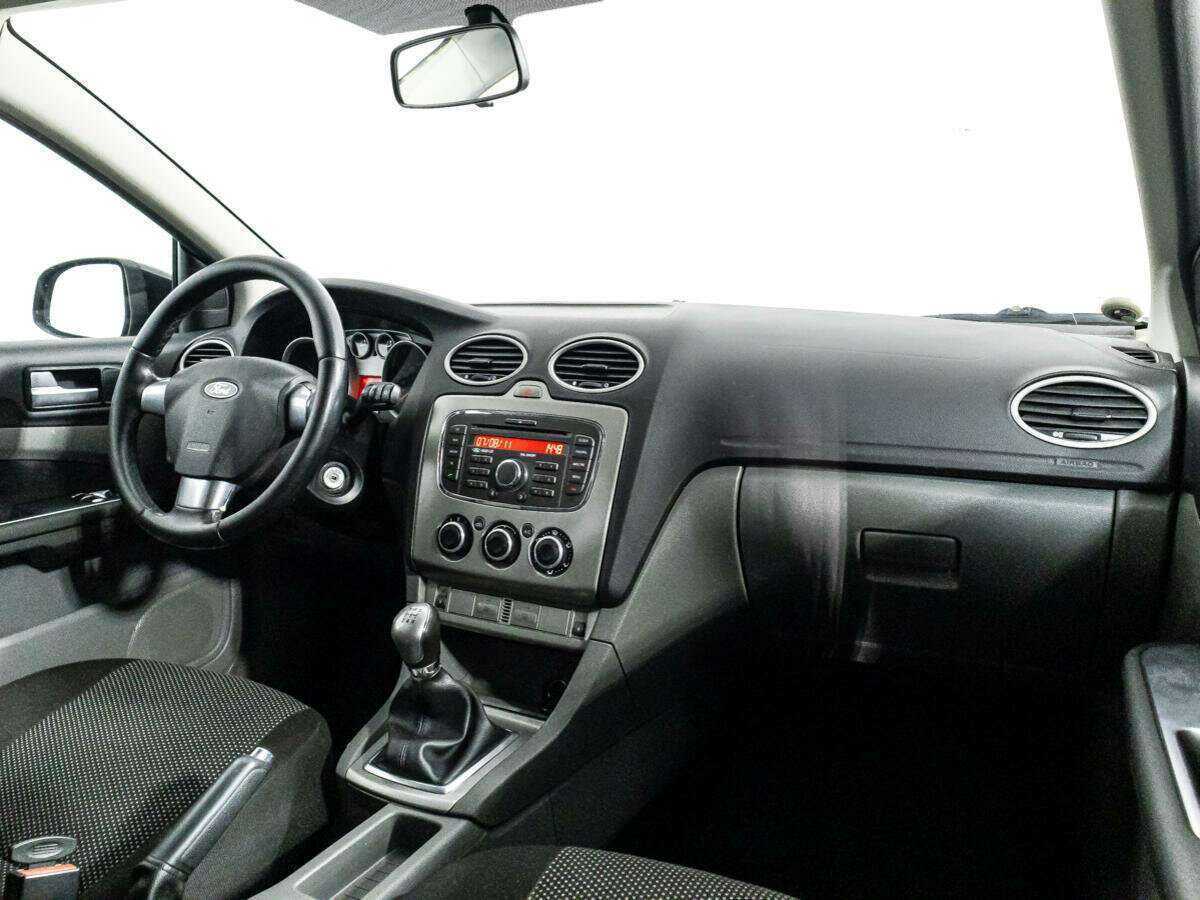 Ford Focus, 2011 Фото №9