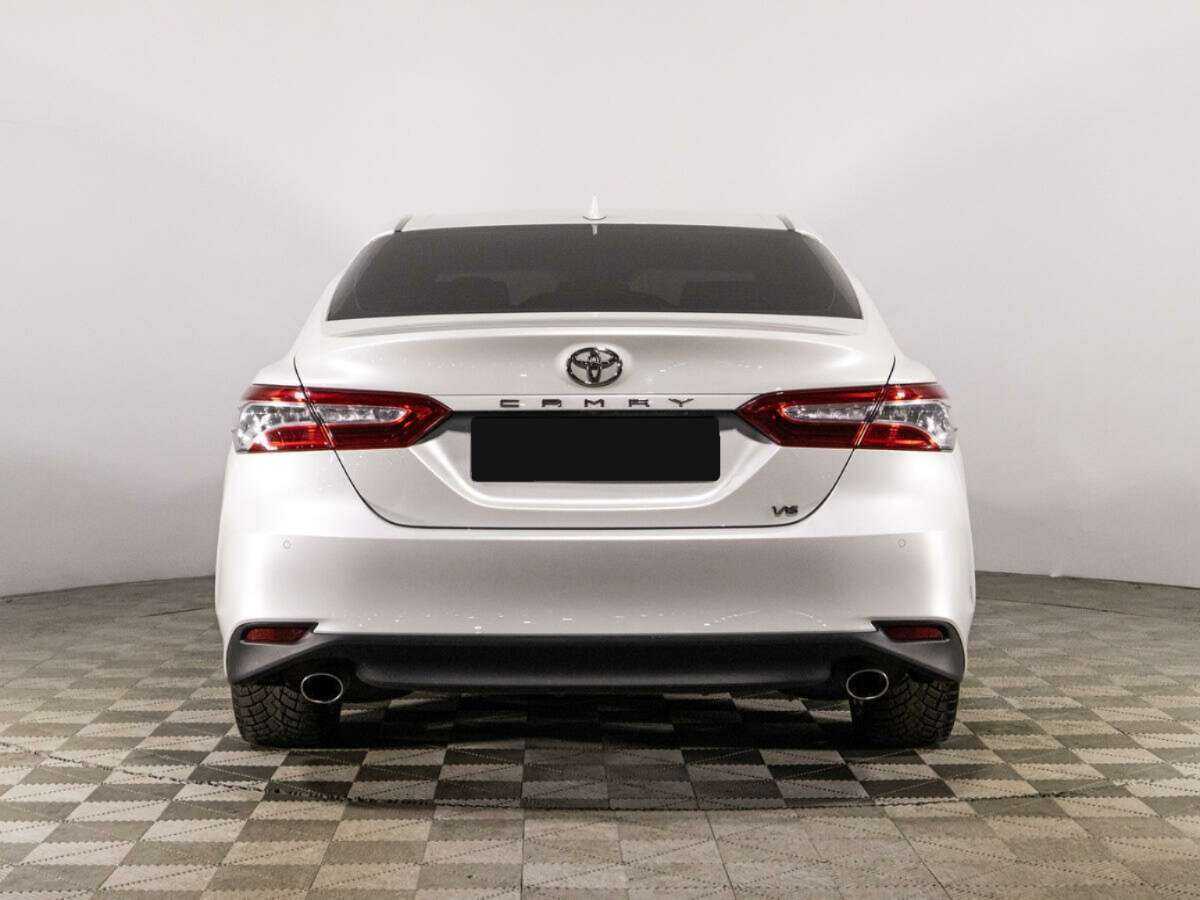 Toyota Camry, 2018 Фото №6
