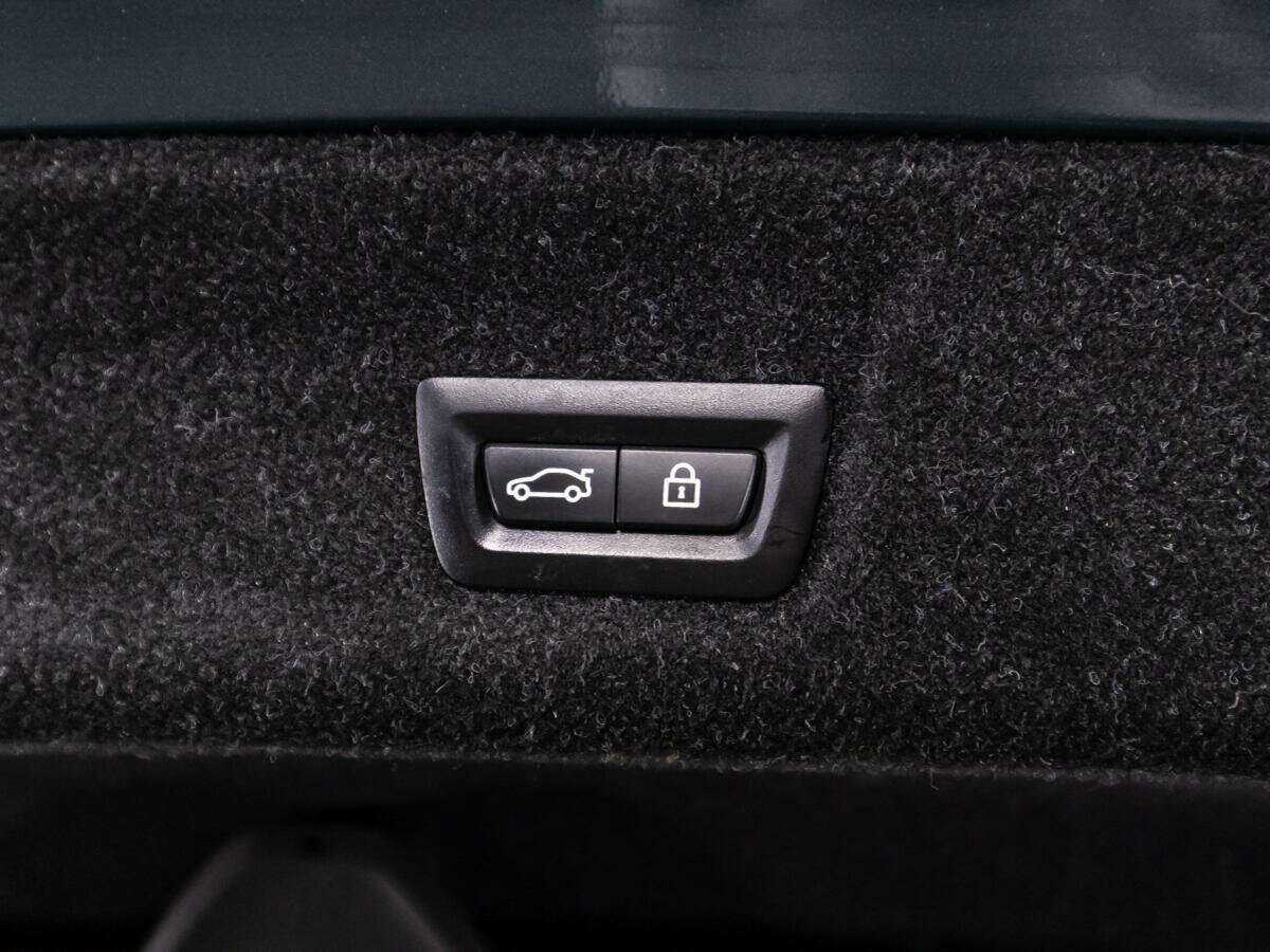 BMW 3 серии 318d, 2020 Фото №15