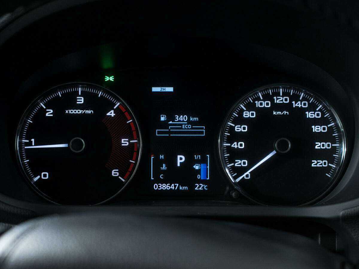 Mitsubishi Pajero Sport, 2018 Фото №10