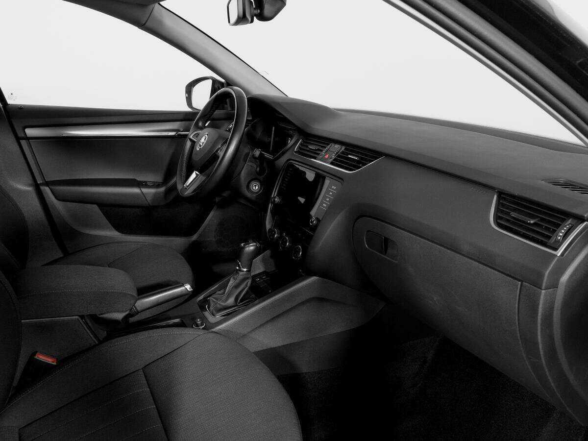 Skoda Octavia, 2018 Фото №9