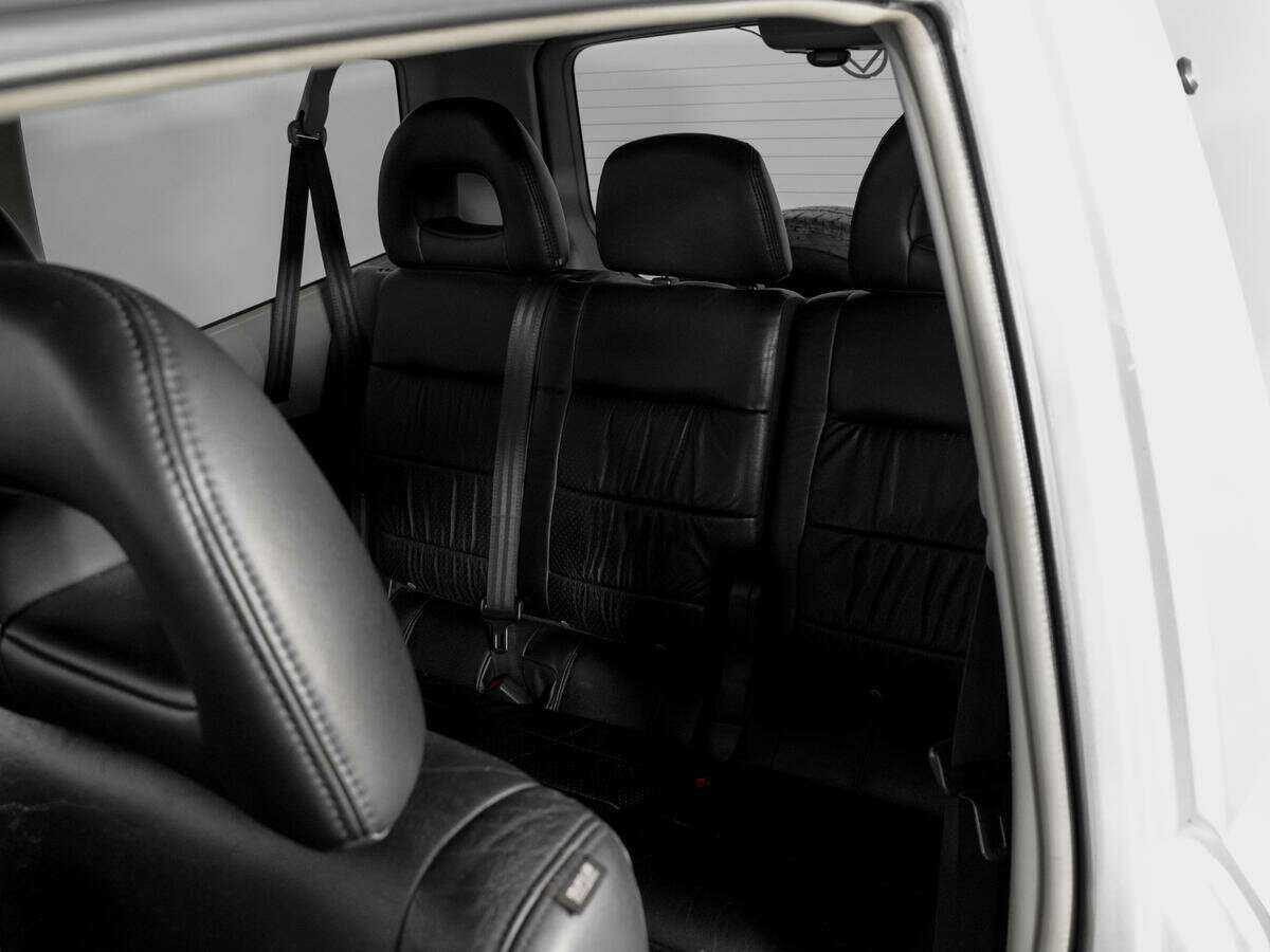 Mitsubishi Pajero, 2004 Фото №10