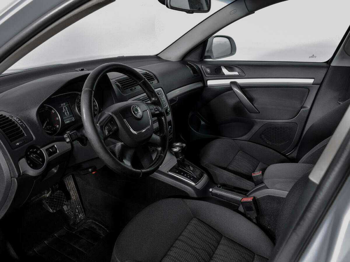 Skoda Octavia DSG7, 2009 Фото №16