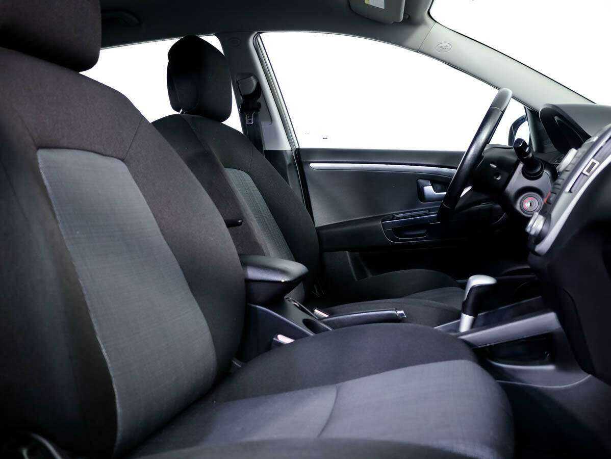 Kia Ceed, 2011 Фото №11