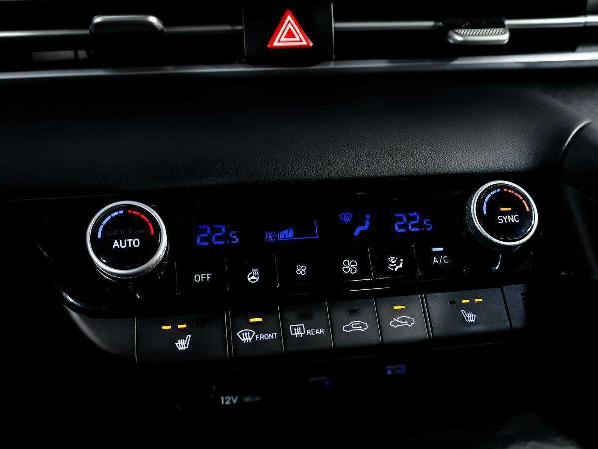 Hyundai Elantra, 2021 Фото №18