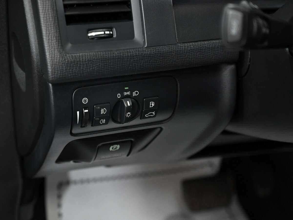 Volvo XC60, 2010 Фото №9