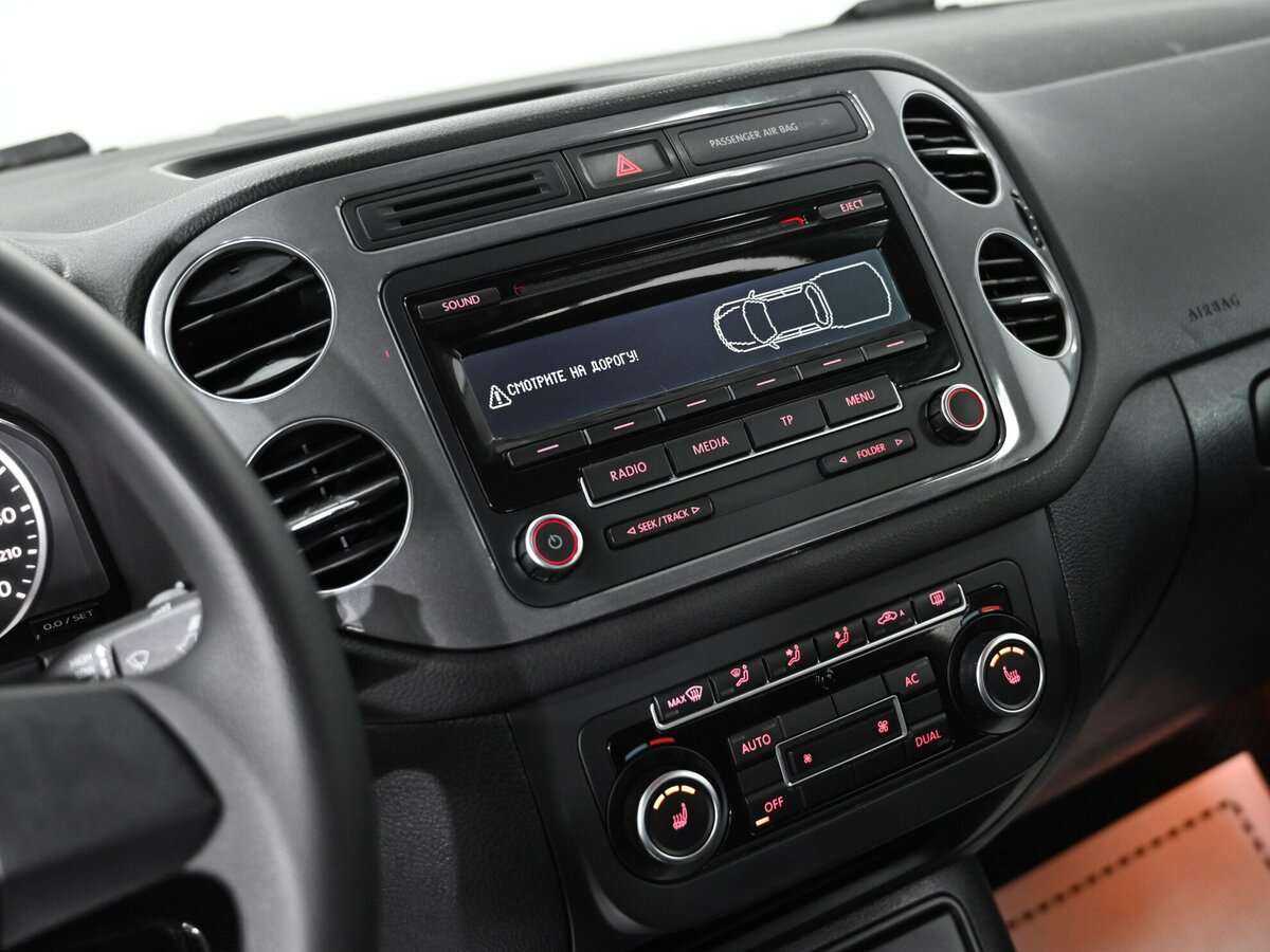 Volkswagen Tiguan, 2011 - 134 000 км. | Фото №6