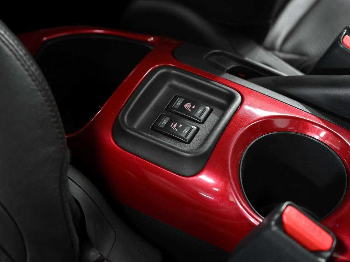 Nissan Juke, 2013 Фото №15