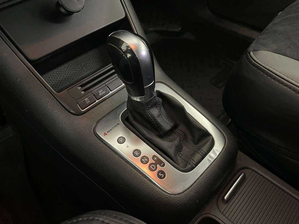 Volkswagen Tiguan, 2010 Фото №14