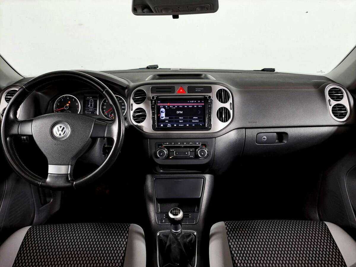 Volkswagen Tiguan, 2010 Фото №12