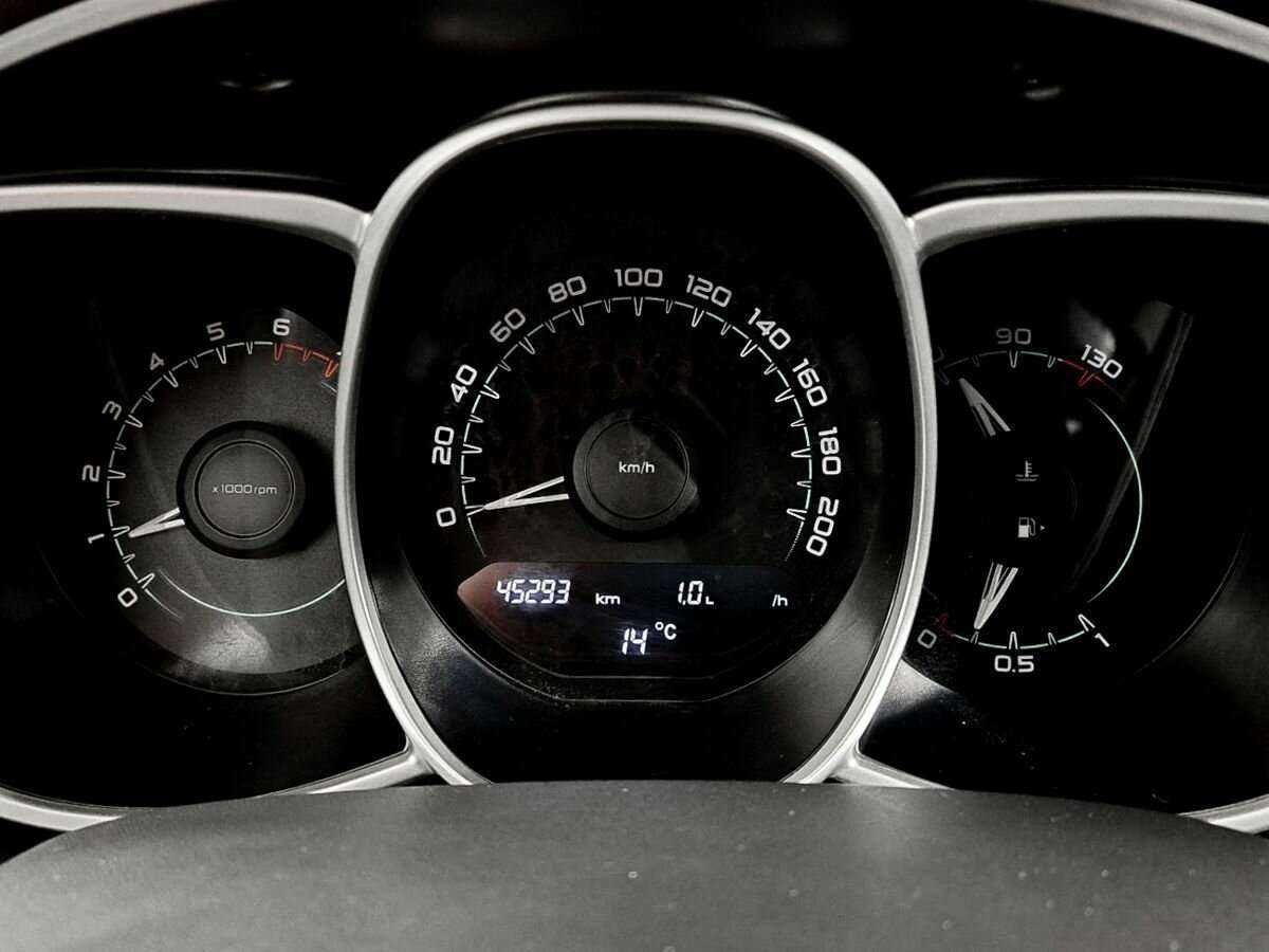 Lada (ВАЗ) Vesta, 2017 - 45 200 км. | Фото №8