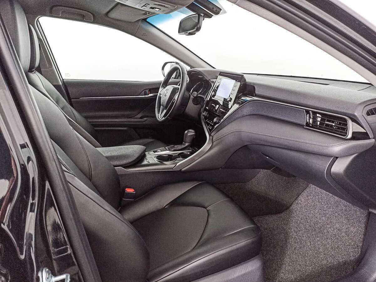Toyota Camry, 2021 Фото №9