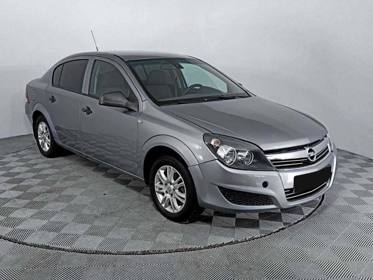 Opel Astra, 2011 - 179 779 км. | Фото №3