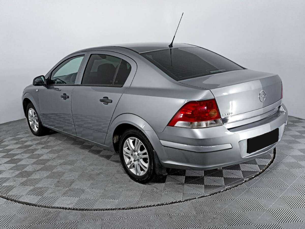 Opel Astra, 2011 - 179 779 км. | Фото №7