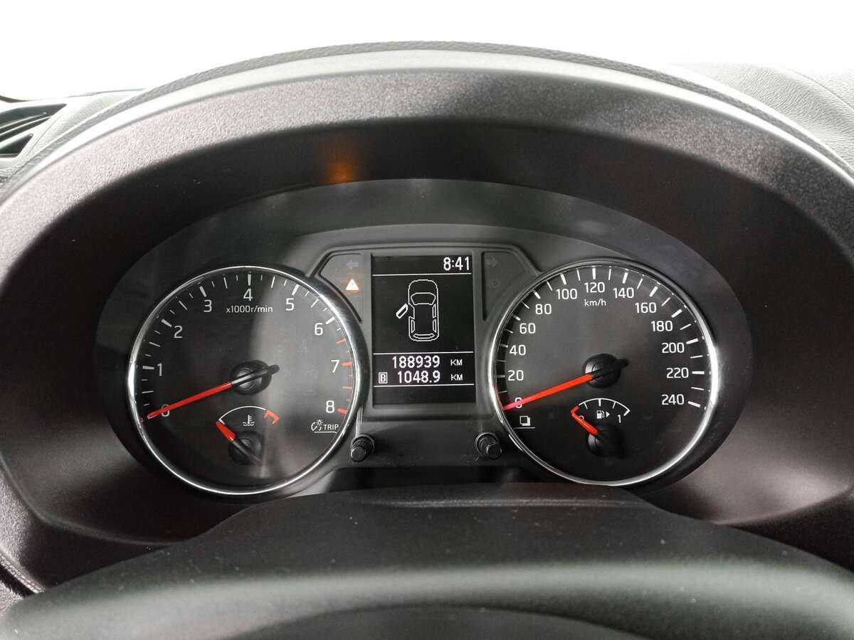 Nissan X-Trail, 2011 Фото №11