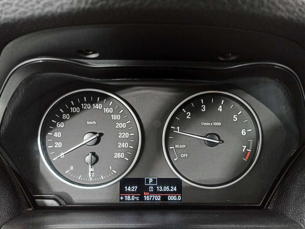 BMW 1 серии 116i, 2012 Фото №9