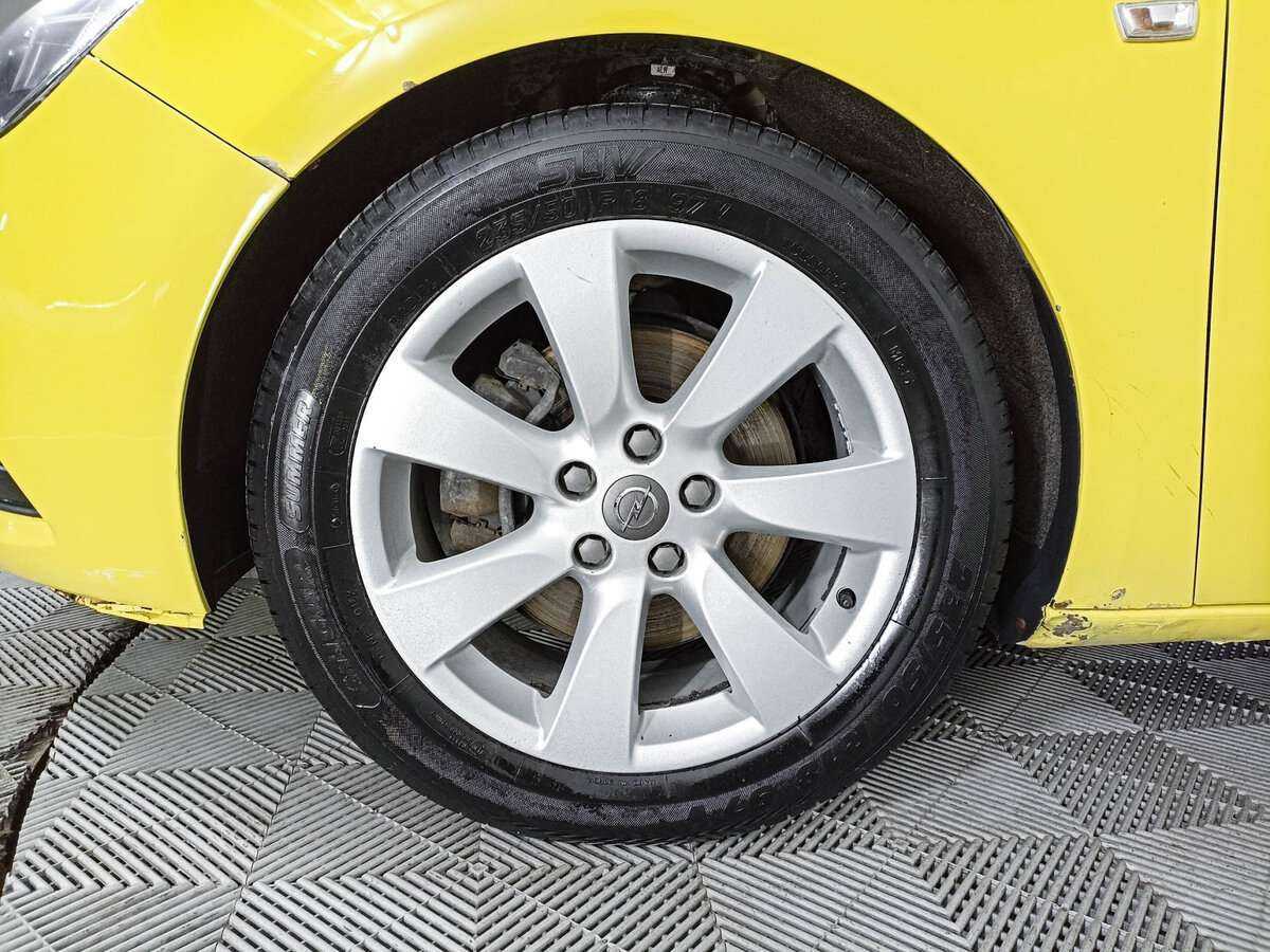 Opel Astra GTC, 2014 Фото №14