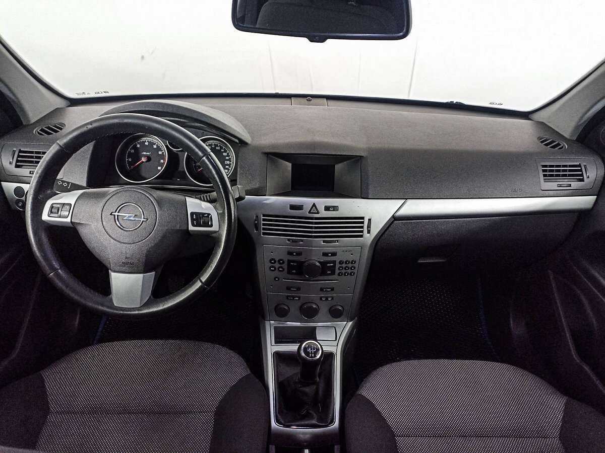 Opel Astra, 2011 Фото №12