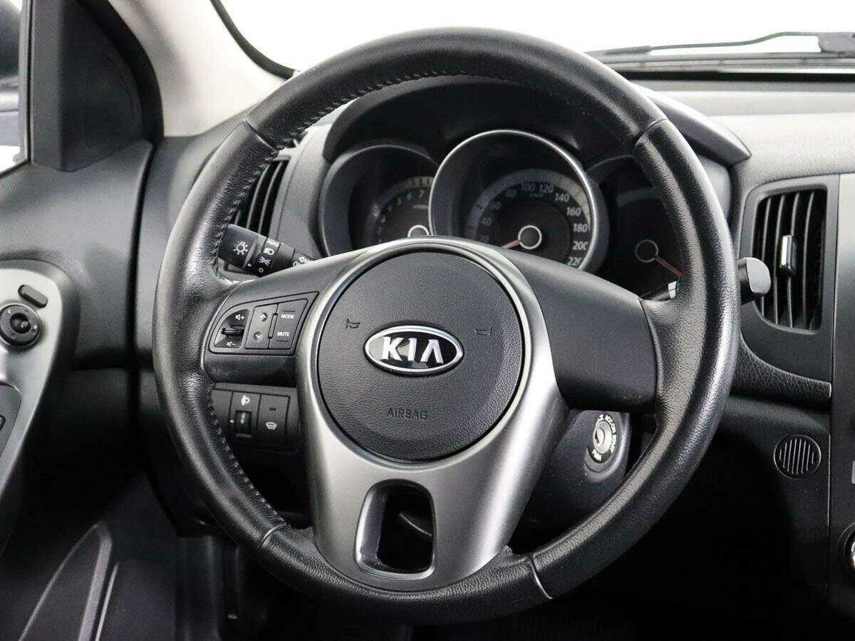 Kia Cerato 6-speed, 2011 Фото №13
