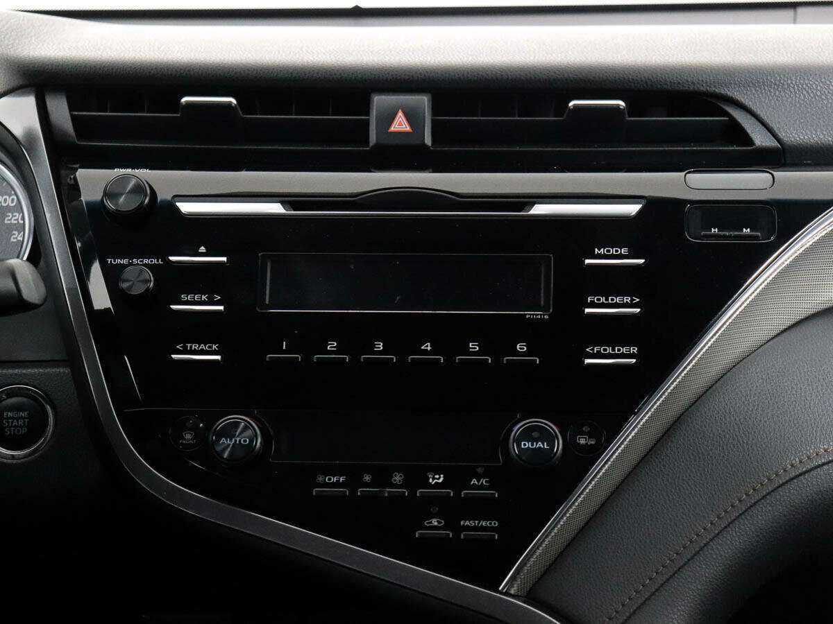 Toyota Camry, 2020 Фото №12