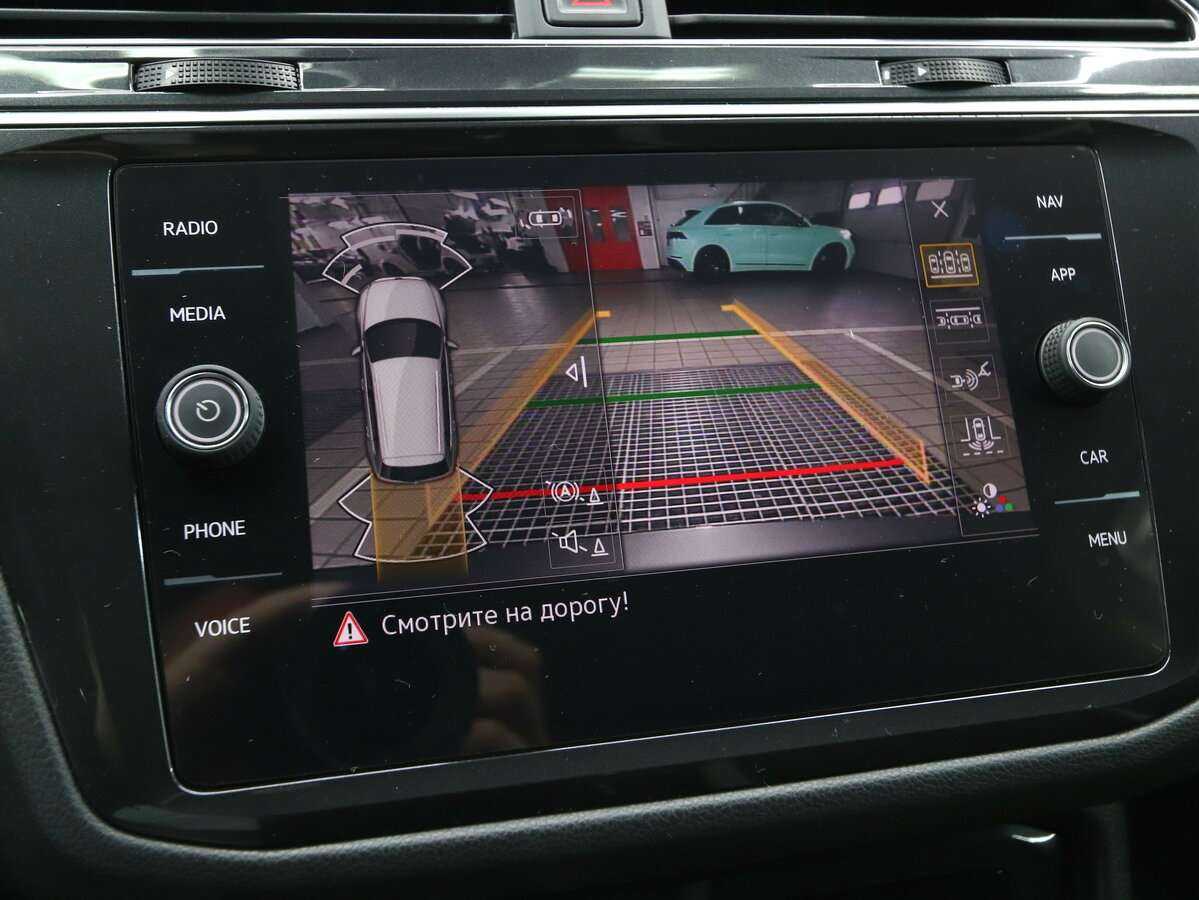 Volkswagen Tiguan, 2021 Фото №20