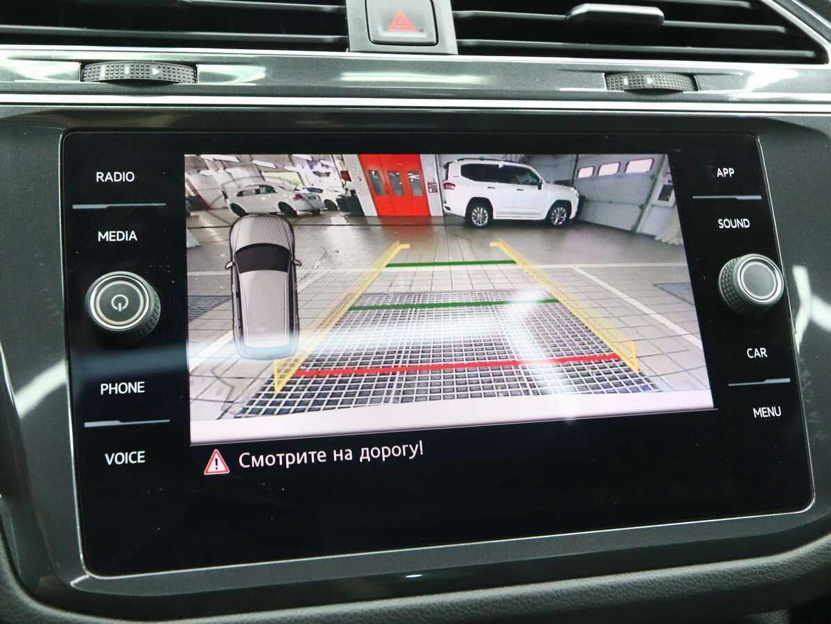 Volkswagen Tiguan, 2018 Фото №21