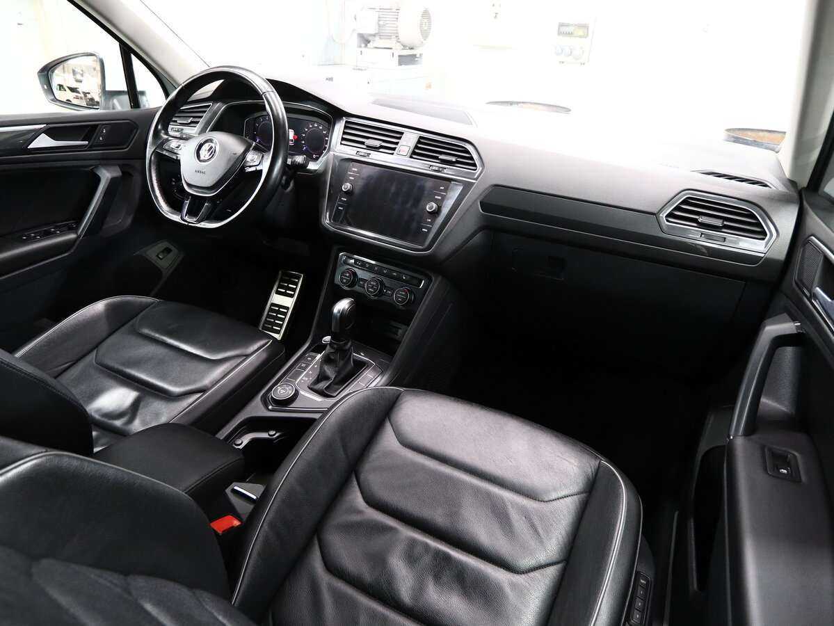 Volkswagen Tiguan, 2019 Фото №15