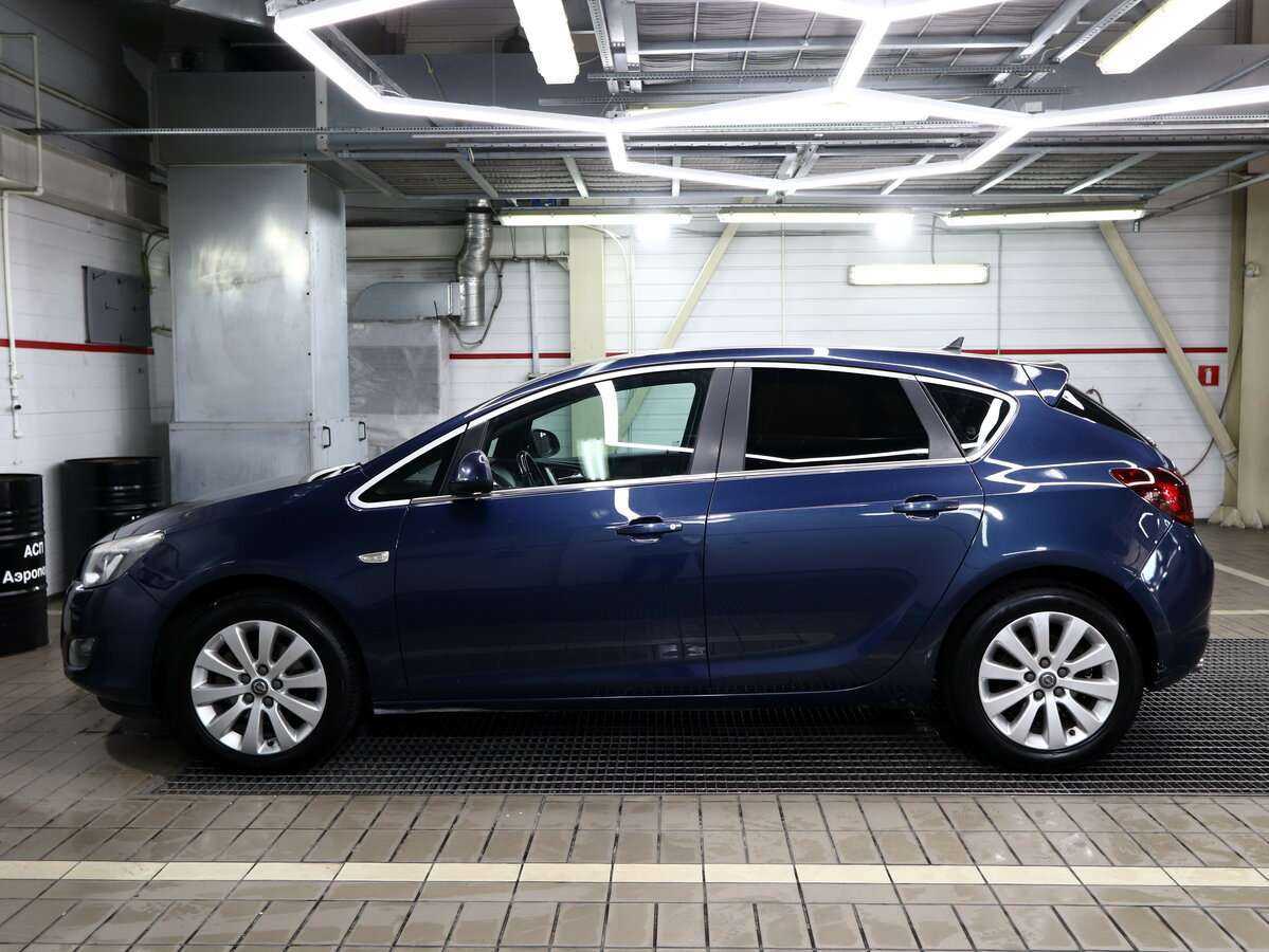 Opel Astra, 2011 - 185 000 км. | Фото №6