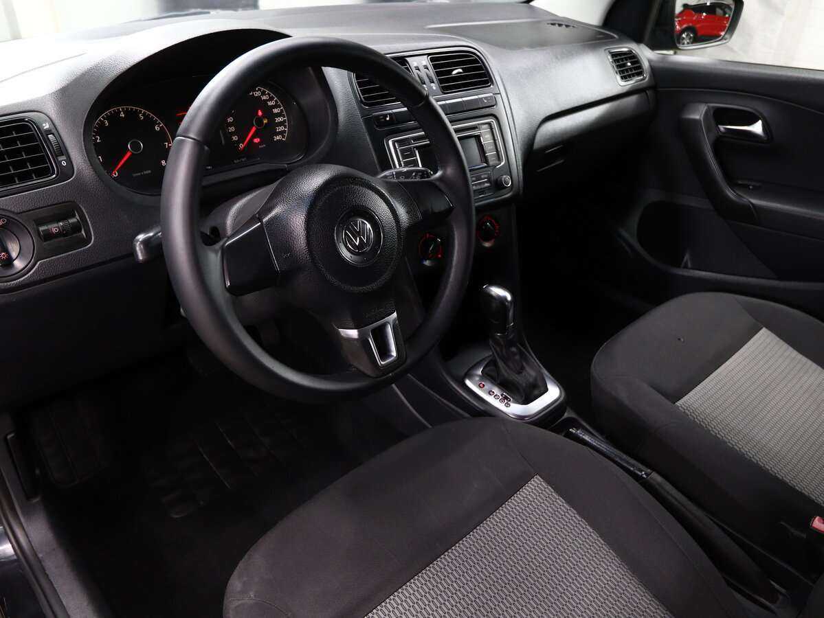 Volkswagen Polo, 2013 - 242 000 км. | Фото №6