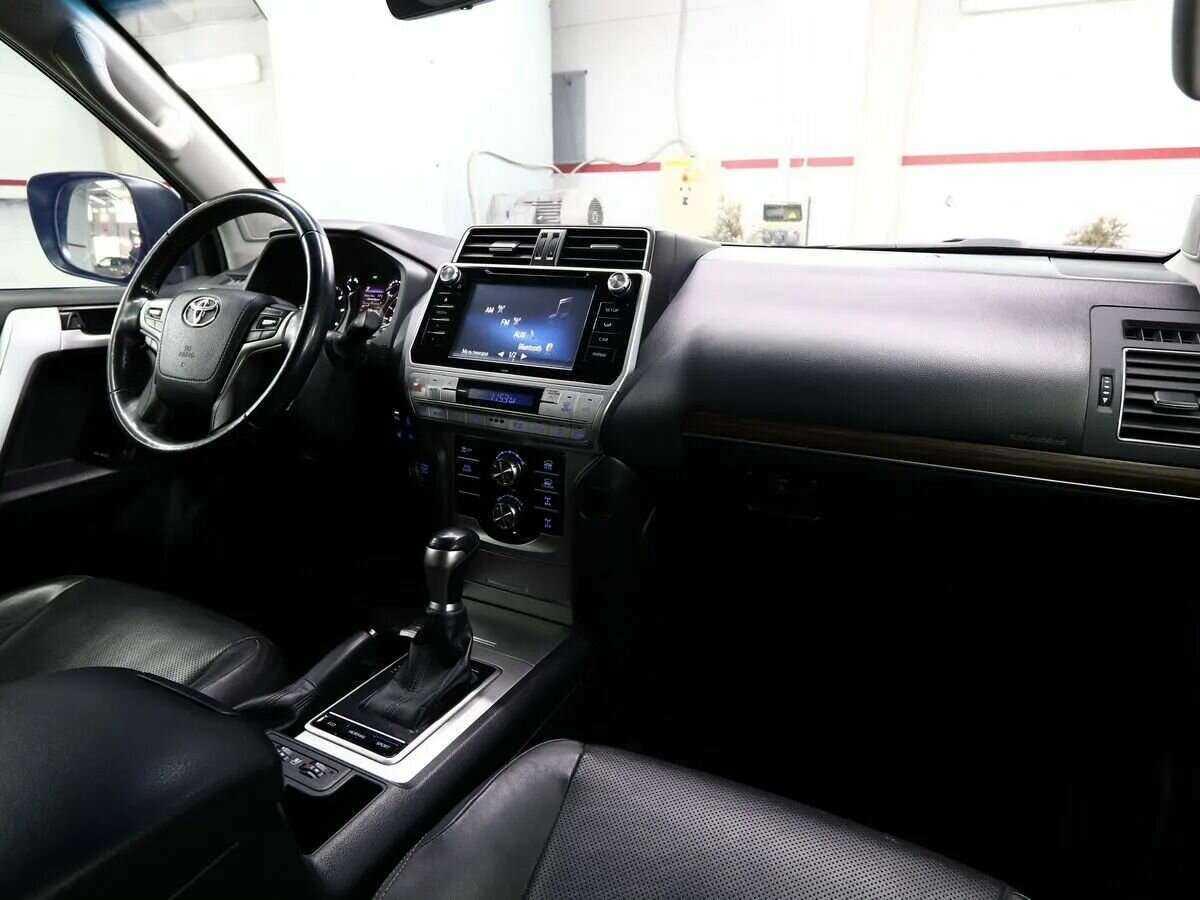 Toyota Land Cruiser Prado, 2018 Фото №15