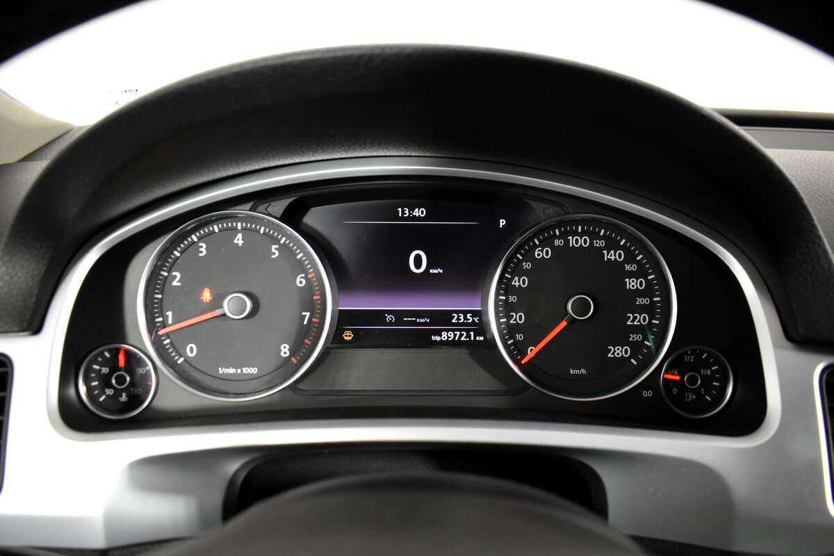 Volkswagen Touareg, 2012 - 299 500 км. | Фото №7