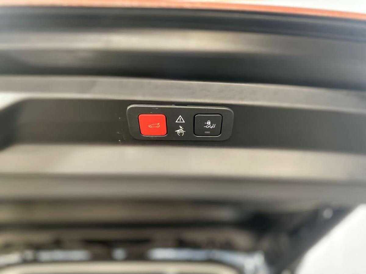 Peugeot 5008, 2021 Фото №23